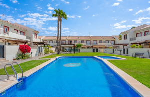 200-4774, Three Bedroom Townhouse In Lo Marabu, Ciudad Quesada.