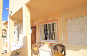 49500_sun_drenched_top_floor_la_florida_apartment_with_sea_views_220426153527_img_5429
