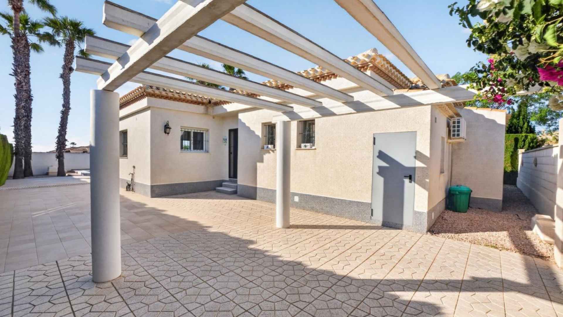 resale-villa-orihuela-playa-flamenca_173901_xl
