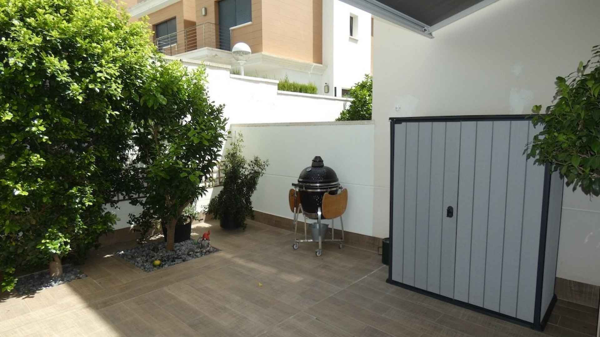 5890841_xl