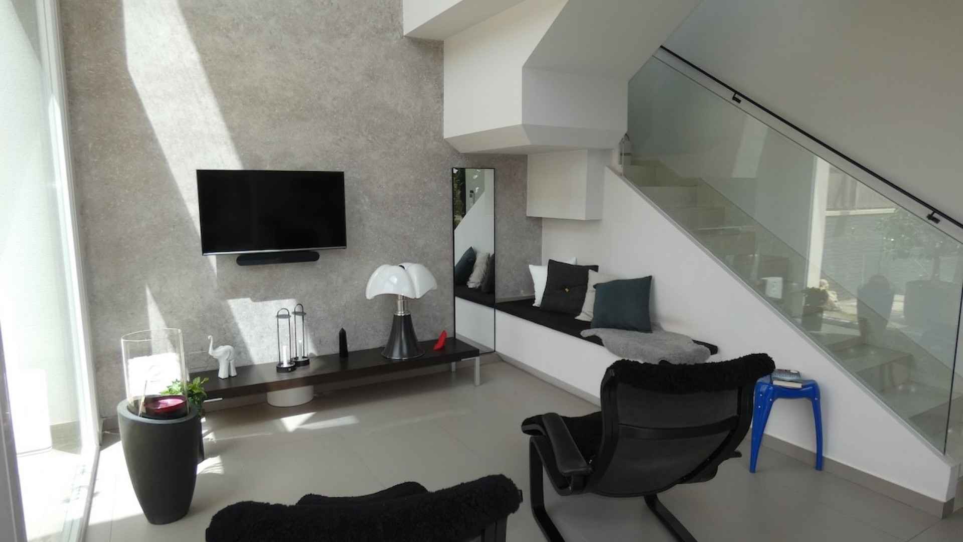 5890850_xl