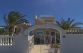 100-2089, Fantastic, Three Bedroom Townhouse With Solarium & 360 Degree Panoramic Views In Ciudad Quesada.
