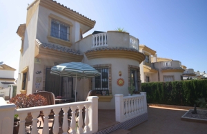 Ref:100-2216-Three Bedroom Detached Villa On El Raso, Guardamar Del Segura.-Alicante-Spain-Villa-Resale