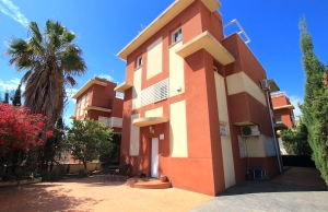 200-2585, Three Bedroom Detached Villa In Lomas De Cabo Roig, Orihuela Costa.