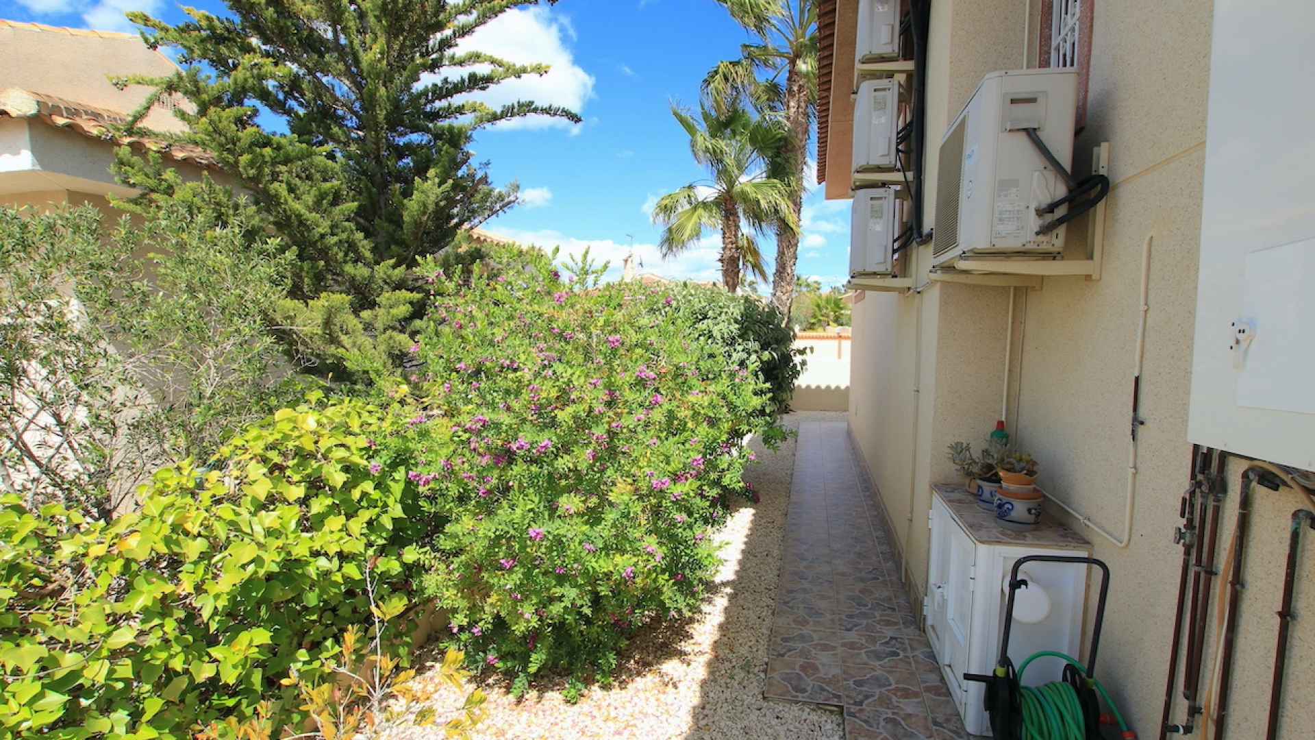 47547_amazing_south_west_facing_villa_with_private_pool___guest_accommodation_210422213057_img_2650