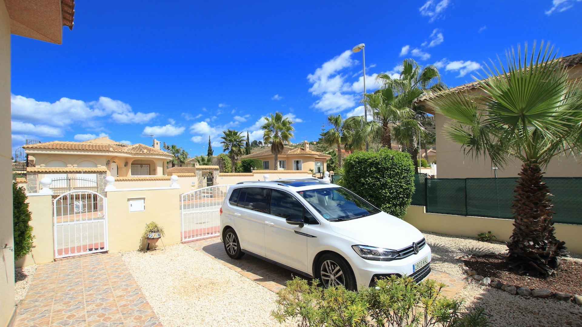 47547_amazing_south_west_facing_villa_with_private_pool___guest_accommodation_210422213106_img_2659