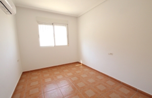 48100_charming_3_bedroom_detached_villa_with_golf_course_views_310523142107_img_4007
