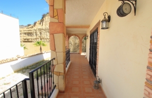 48100_charming_3_bedroom_detached_villa_with_golf_course_views_310523142109_img_3985