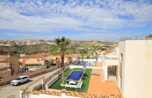 48100_charming_3_bedroom_detached_villa_with_golf_course_views_310523142111_img_3975
