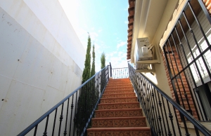 48100_charming_3_bedroom_detached_villa_with_golf_course_views_310523142112_img_3968