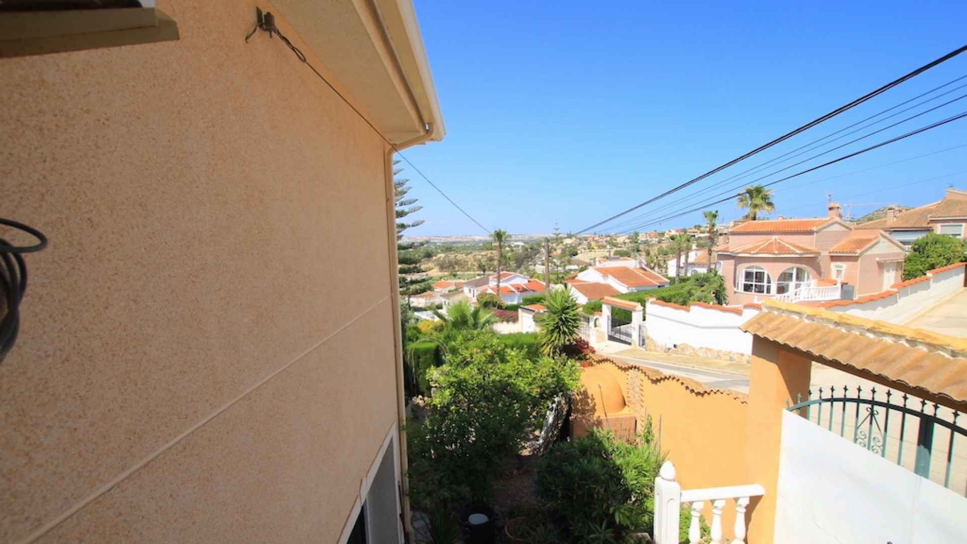 48133_spacious_210sqm_detached_villa_with_internal_garage___private_pool_260623093701_img_5913