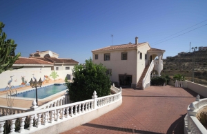 Ref:100-2242-4/5 Bedroom Detached Villa In La Marquesa, Ciudad Quesada.-Alicante-Spain-Villa-Resale