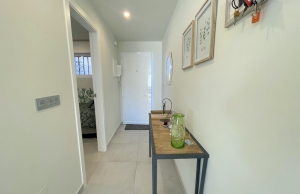 48297_fabulously_renovated_coastal_apartment_walking_distance_to_the_beach_241123113000_img_8451