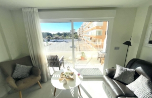 48297_fabulously_renovated_coastal_apartment_walking_distance_to_the_beach_241123113010_img_8452