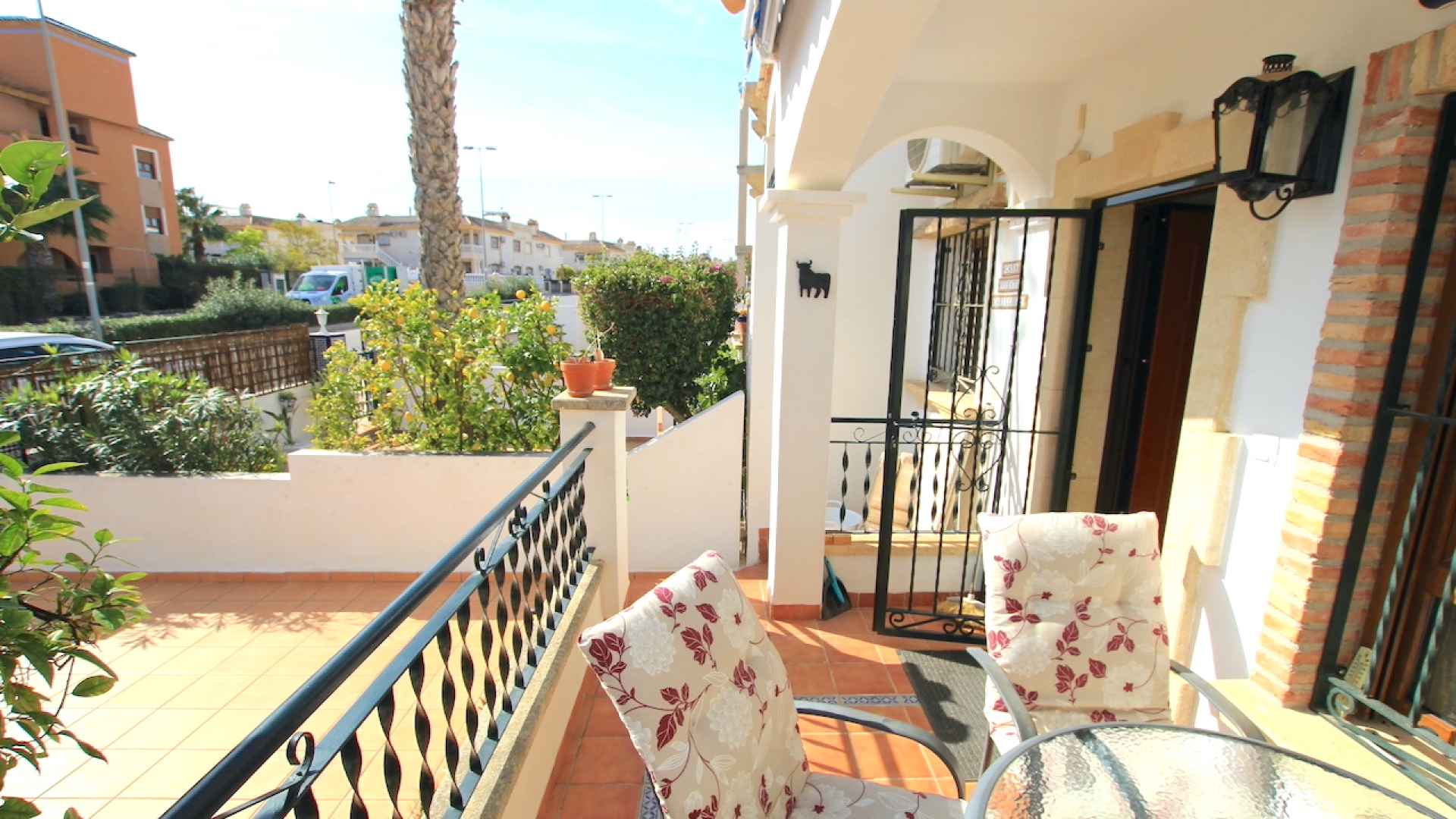 48344_superior_3_bed_2_bath_townhouse_with_pool_views_(pau_8)_080224142634_img_6491