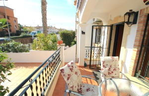 48344_superior_3_bed_2_bath_townhouse_with_pool_views_(pau_8)_080224142634_img_6491