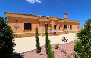 200-3390, Three Bedroom Detached Villa On Fincas De La Vega, Formentera Del Segura.