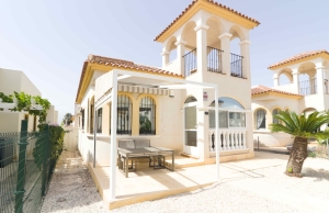 Ref:100-2247-Three Bedroom Detached Villa In Benimar-Alicante-Spain-Villa-Resale