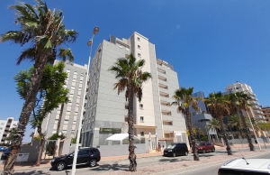 200-3721, Two Bedroom, First Floor Apartment In Guardamar Del Segura.