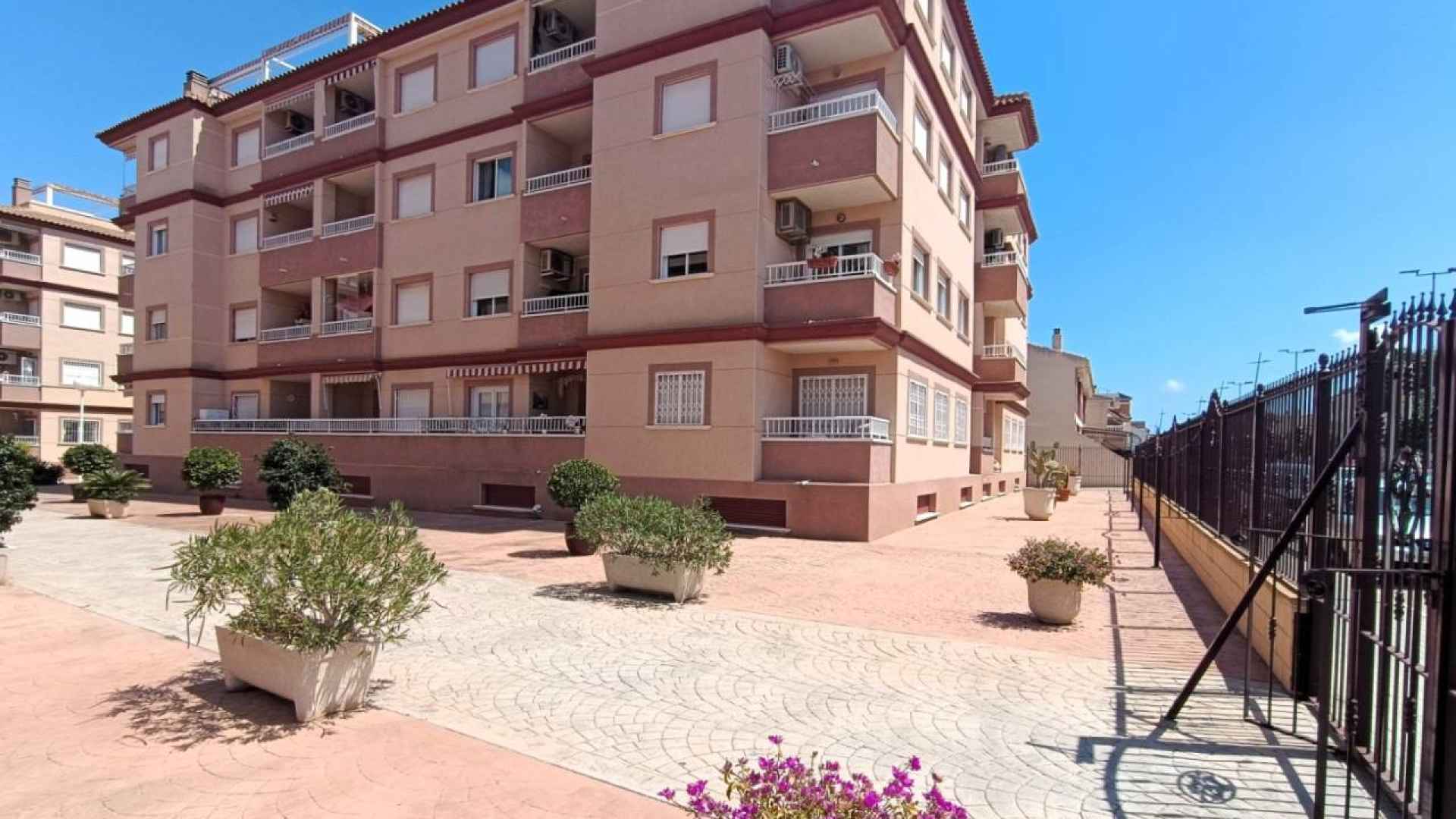 re-sale-apartment-algorfa_31003_xl