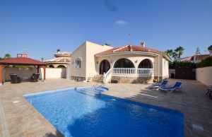 200-3594, Three Bedroom Detached Villa In Monte Azul, Benijofar.