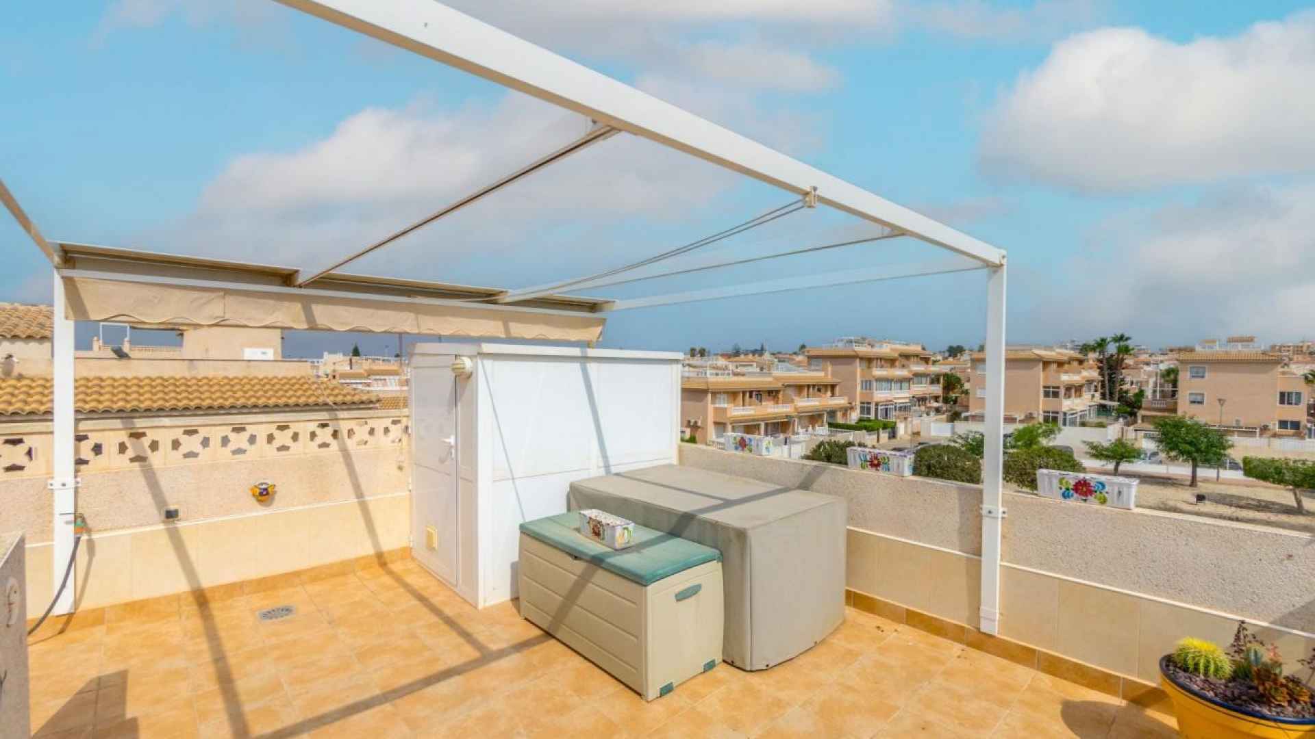 resale-upper-floor-torrevieja-aguas-nuevas_141240_xl