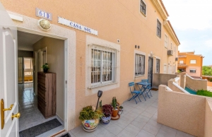 200-3511, Three Bedroom, Top Floor Duplex Apartment In Aguas Nuevas, Torrevieja.