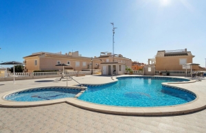 resale-upper-floor-torrevieja-aguas-nuevas_141245_xl