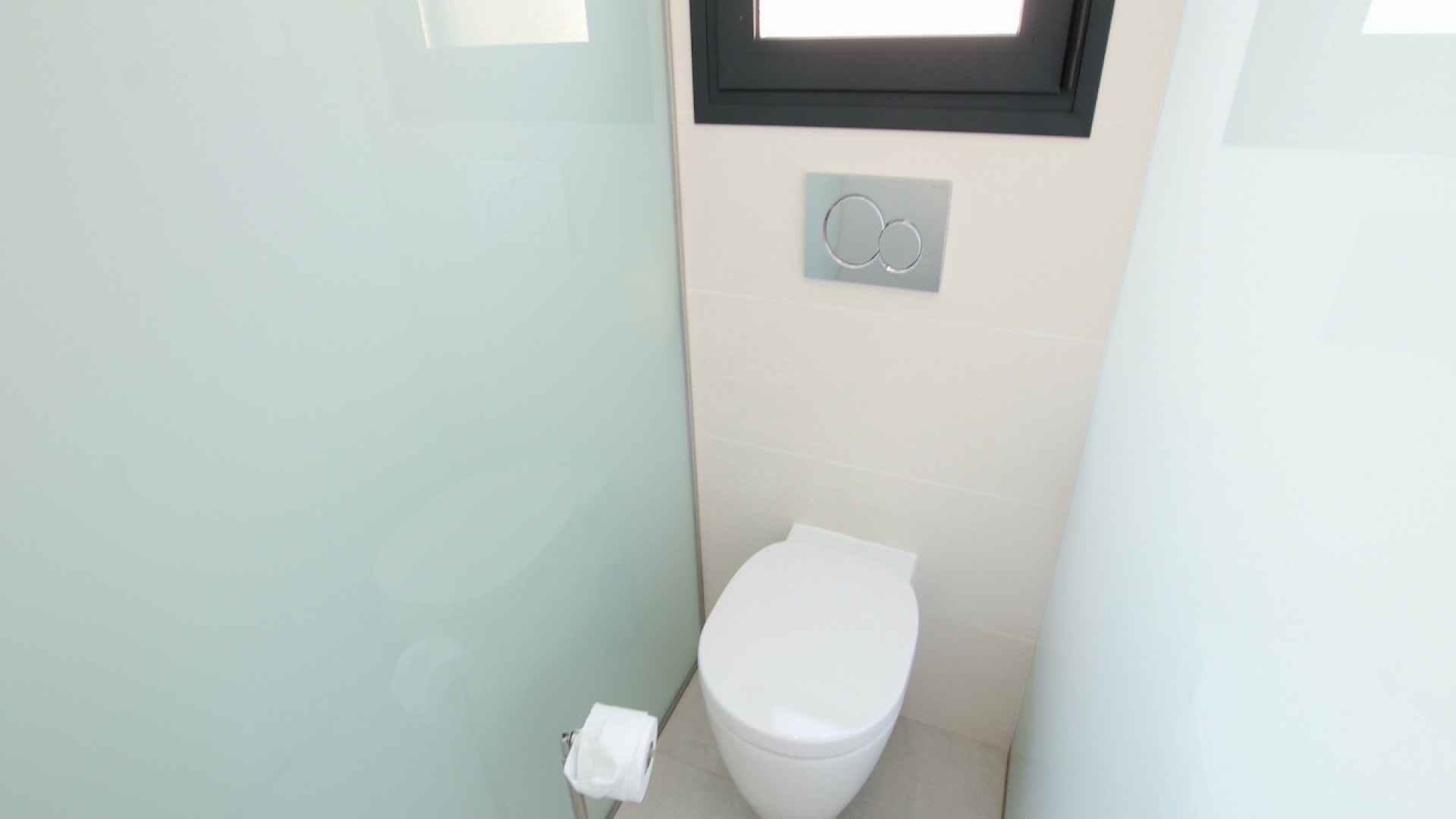 48518_stylish_and_contemporary_294sqm_villa_with_great_outdoor_space_090824073625_img_1964