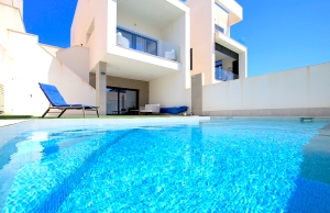 48518_stylish_and_contemporary_294sqm_villa_with_great_outdoor_space_090824073633_img_2018