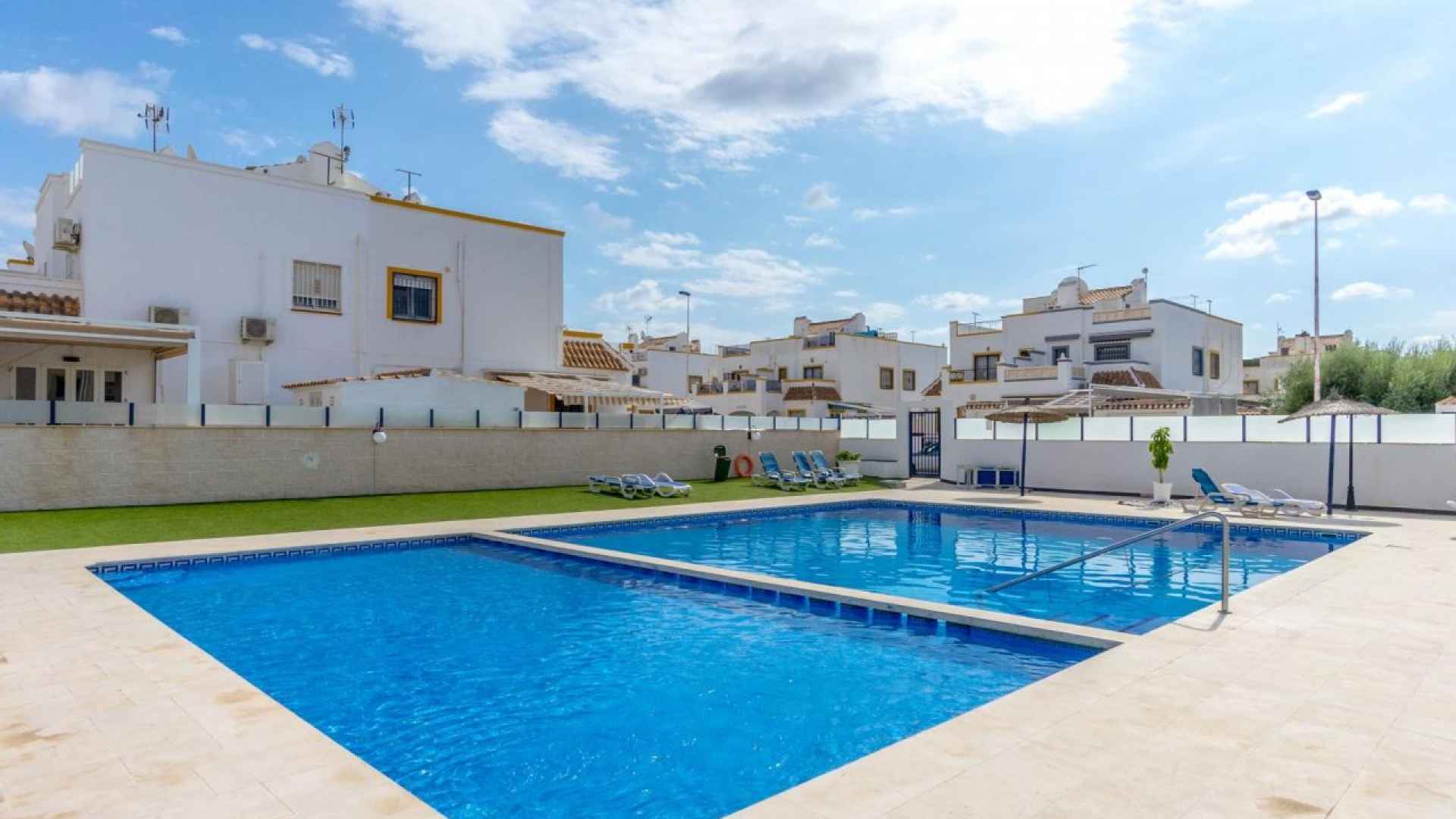 resale-quad-torrevieja-dona-ines-jardin-del-mar_141612_xl