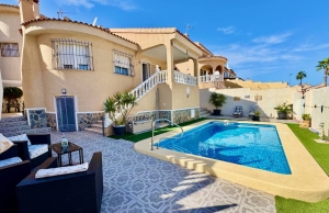 Ref:200-3563-Three Bedroom Detached Villa In La Marquesa, Ciudad Quesada.-Alicante-Spain-Villa-Resale