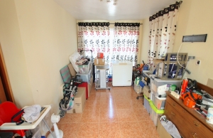 48526_spacious_detached_villa_walking_distance_to_the_beach_030924061729_img_2412