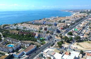 48526_spacious_detached_villa_walking_distance_to_the_beach_030924061737_dji_0358