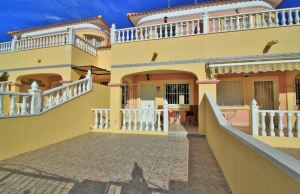 Ref:200-3631-Three Bedroom Townhouse In El Galan, Villamartin.-Alicante-Spain-Townhouse-Resale