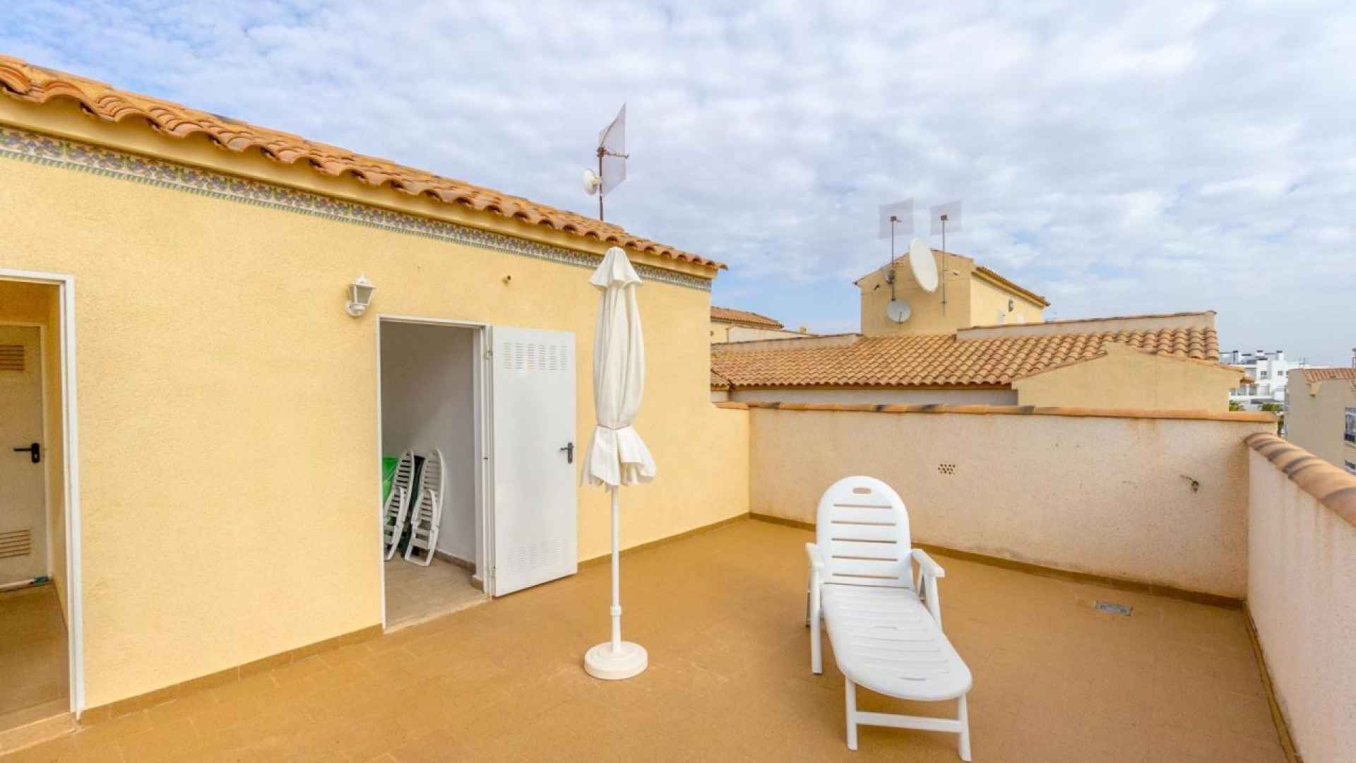 resale-penthouse-top-floor-orihuela-costa-la-cinuelica_142727_xl