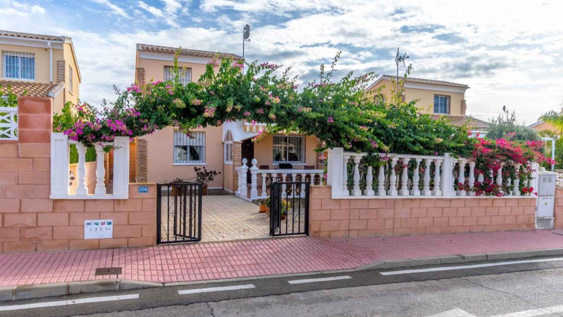 resale-detached-villa-orihuela-costa-las-mimosas_142637_xl