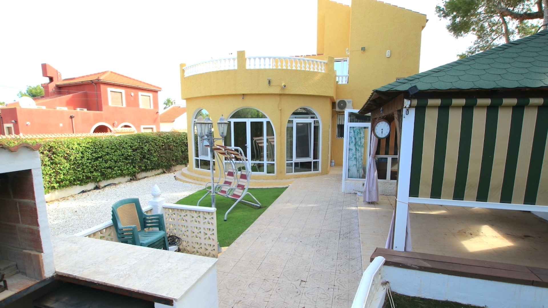 48580_charming_3_bedroom_detached_villa_with_space_for_a_pool_260924144852_img_4304