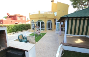 48580_charming_3_bedroom_detached_villa_with_space_for_a_pool_260924144852_img_4304