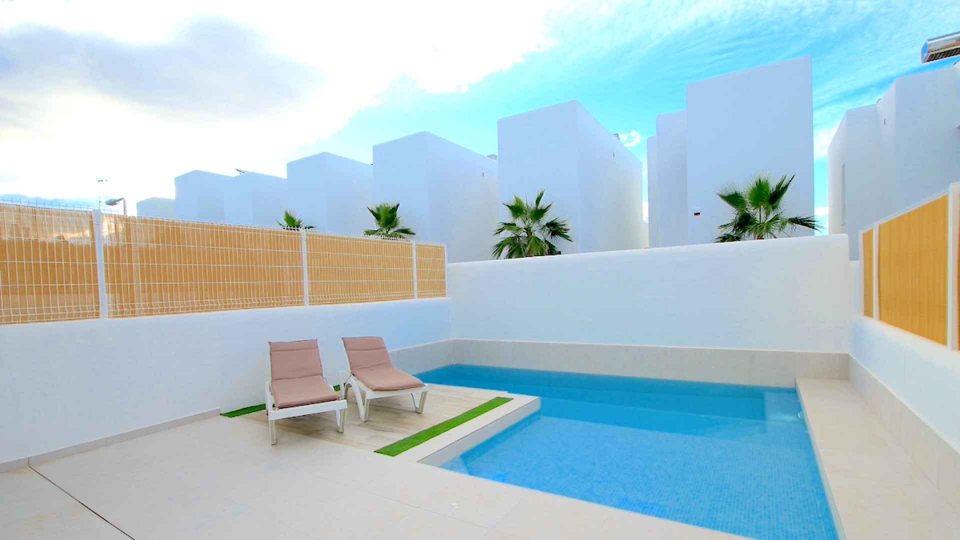 48601_wonderful_3_bed_3_bath_contemporary_style_villa_built_in_2023_111024082604_img_5028