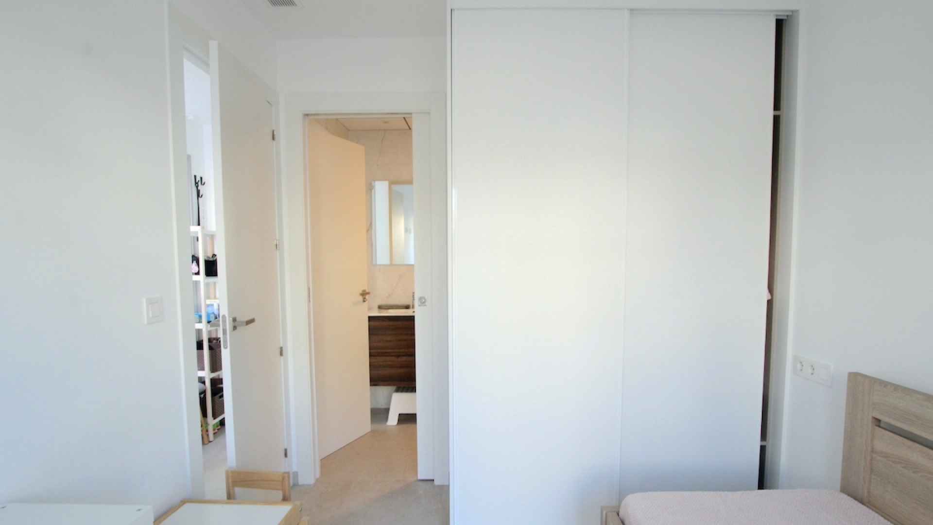 48601_wonderful_3_bed_3_bath_contemporary_style_villa_built_in_2023_111024082607_img_4974