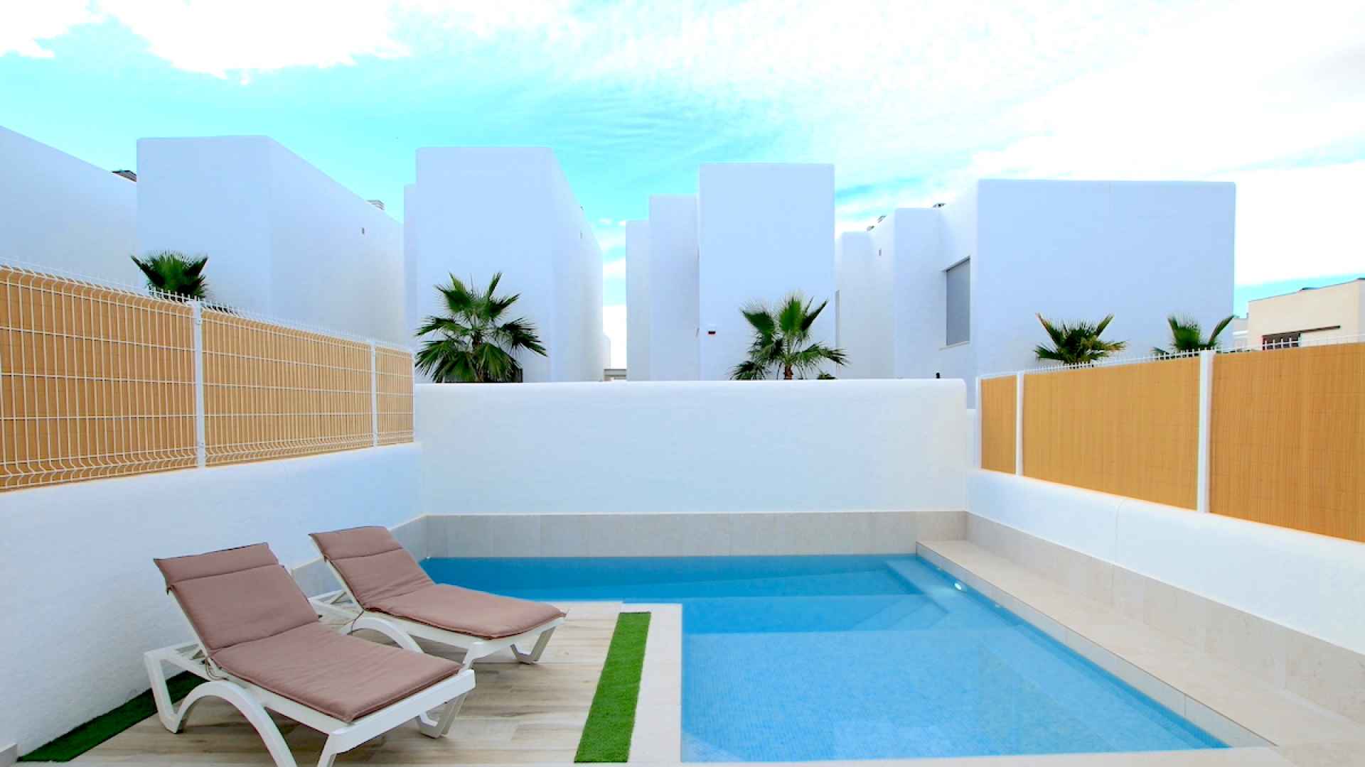 48601_wonderful_3_bed_3_bath_contemporary_style_villa_built_in_2023_111024082610_img_5030