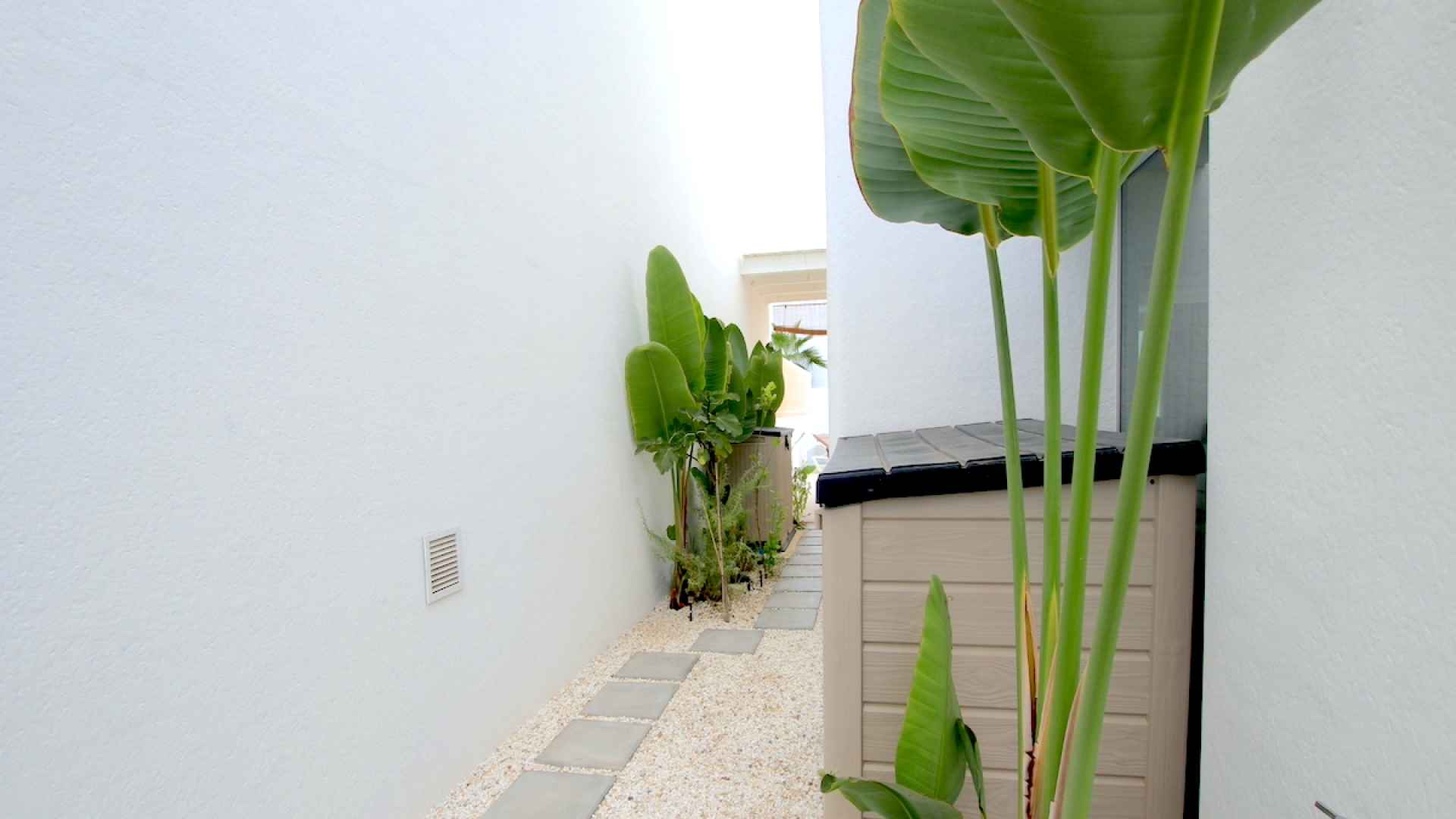 48601_wonderful_3_bed_3_bath_contemporary_style_villa_built_in_2023_111024082611_img_5050