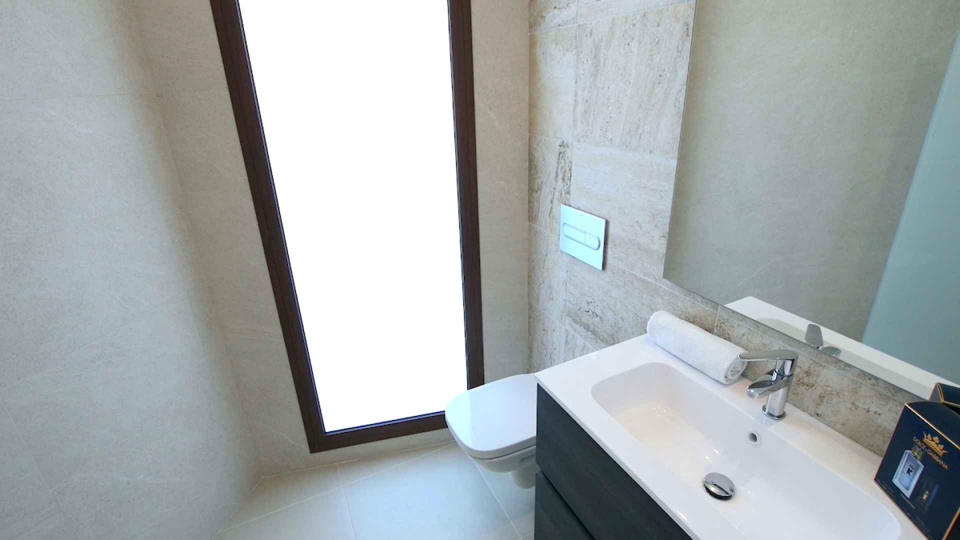 48673_stunning_3_bedroom_villa_with_designer_interior_041124164131_img_6504