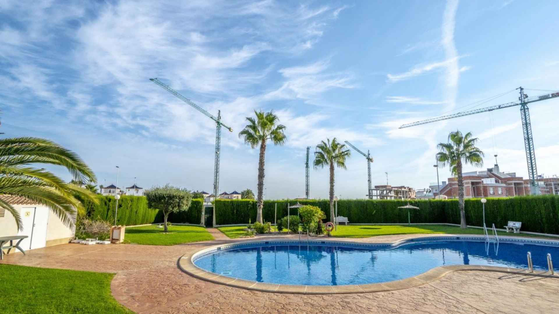 resale-penthouse-top-floor-torrevieja-la-cinuela_143372_xl