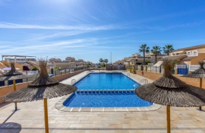 resale-penthouse-top-floor-torrevieja-la-cinuela_143409_xl