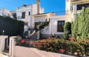 Ref:200-3741-Two Bedroom Bungalow On La Finca Golf Resort.-Alicante-Spain-Bungalow-Resale