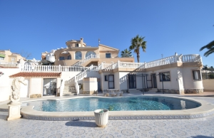 Ref:200-3831-Five Bedroom Detached Villa In La marquesa, Ciudad Quesada.-Alicante-Spain-Villa-Resale