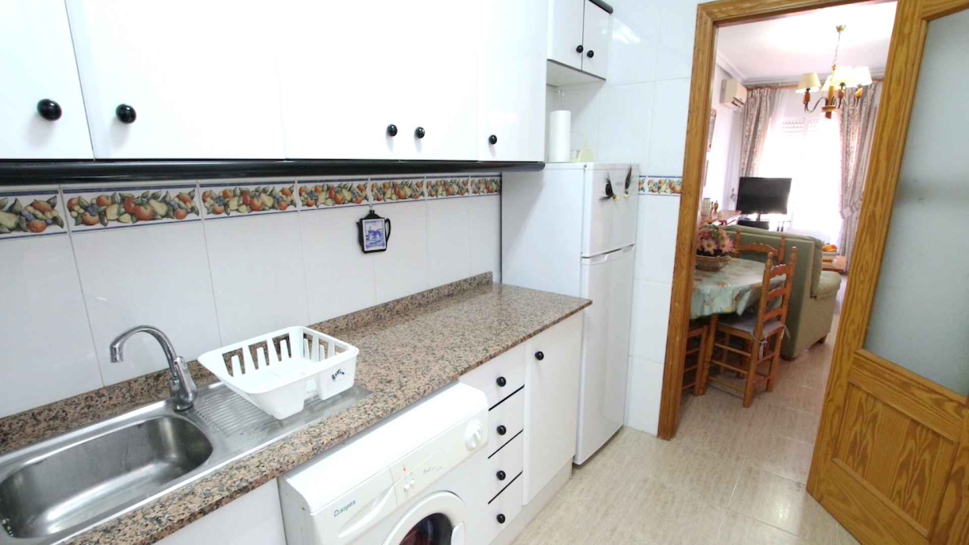 48818_fabulous_3_bed_coastal_townhouse_central_location_070225094606_img_8124