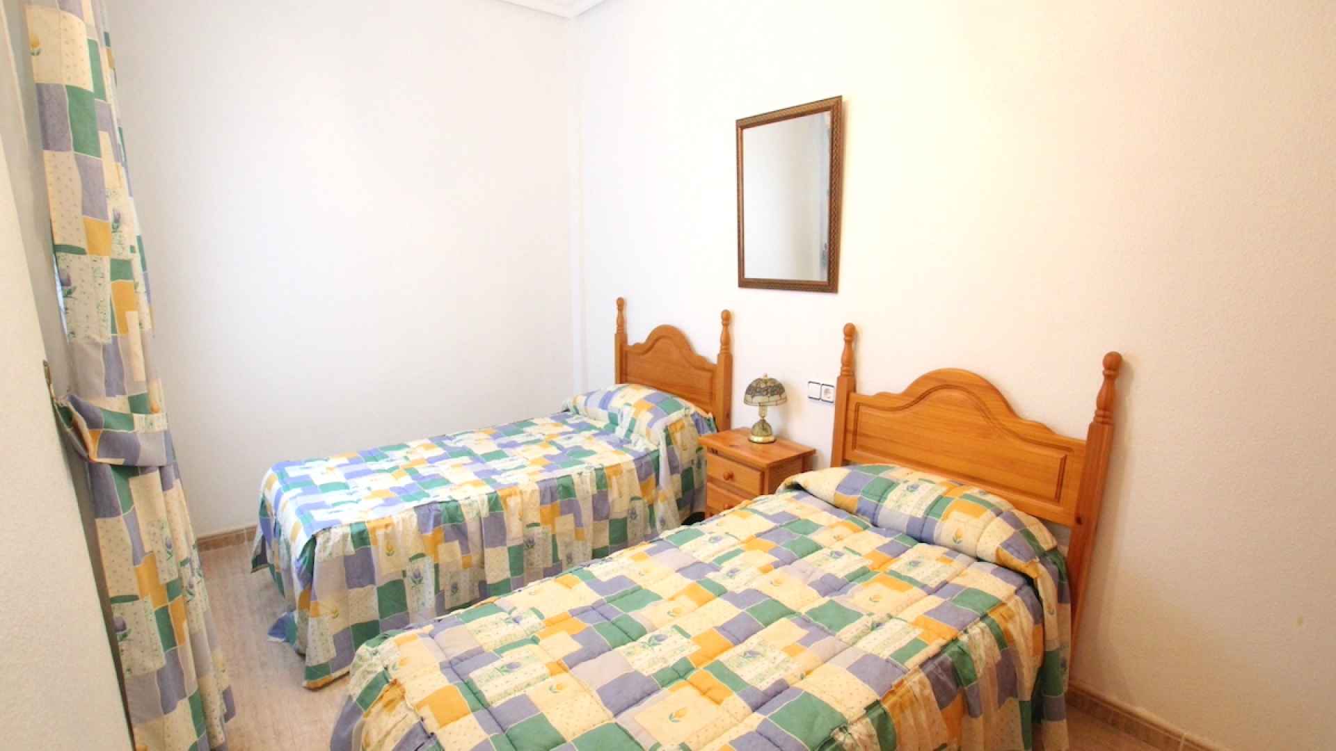 48818_fabulous_3_bed_coastal_townhouse_central_location_070225094609_img_8137